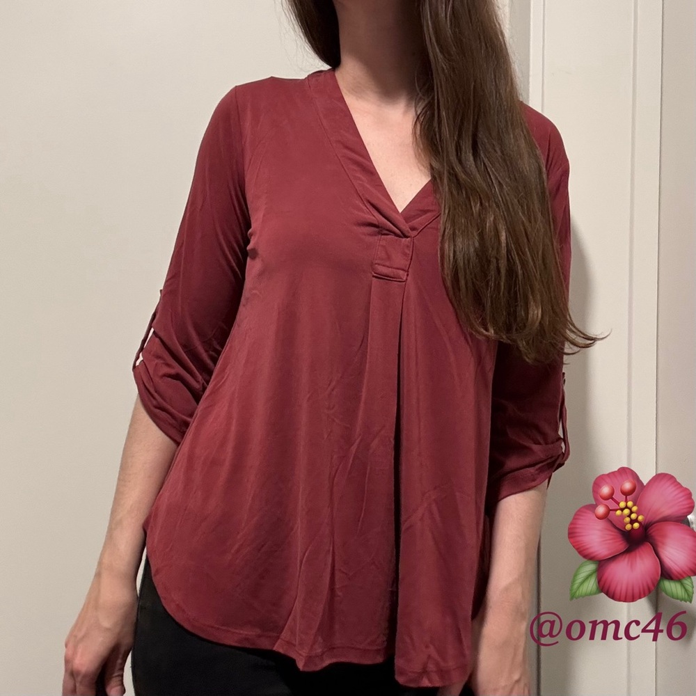 Lush Deep Pink/Mauve V-Neck Blouse 3/4 roll tab Sleeve